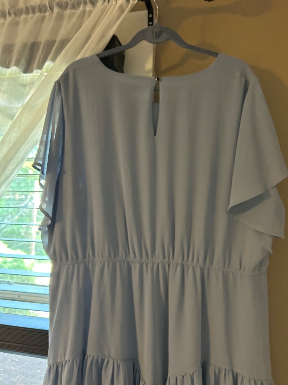 Dress - Picture 4 of 5